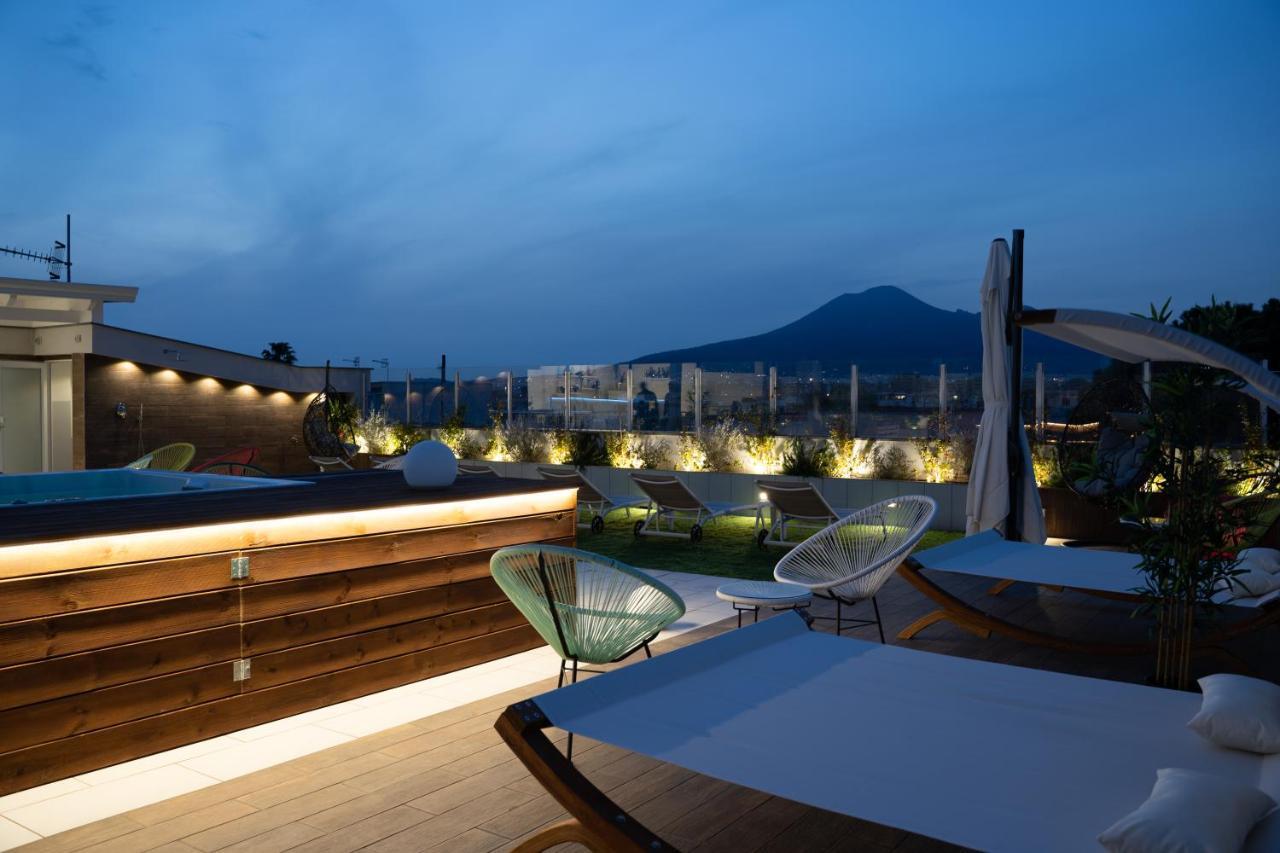 Houses & Rooftop Pompei - Sky Exteriör bild